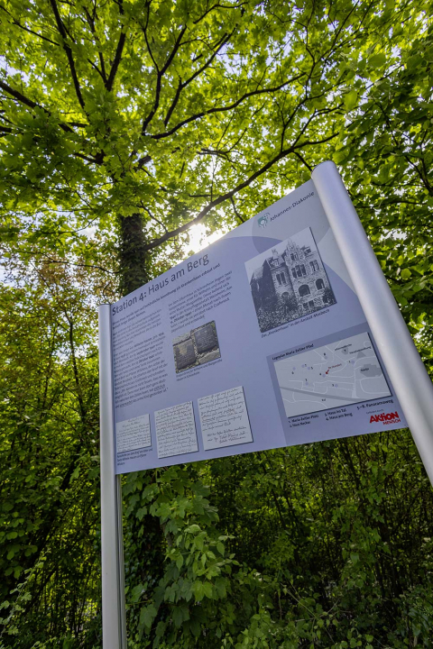 Station 4 des Maria-Zeitler-Pfads: Das Haus am Berg