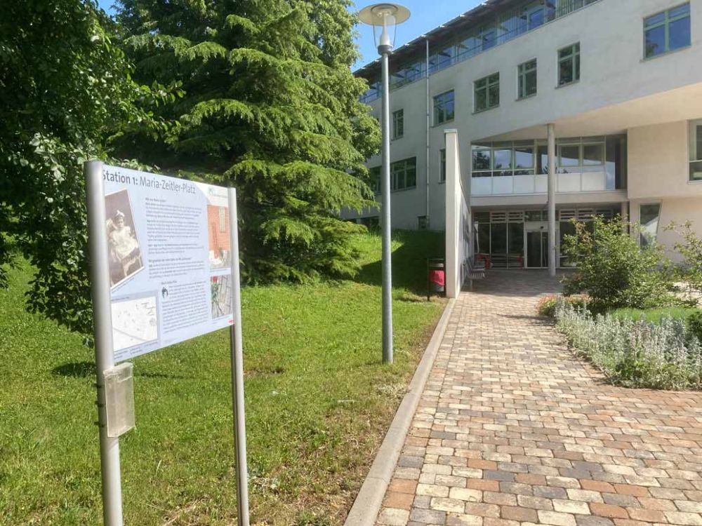 Maria Zeitler Pfad Station1