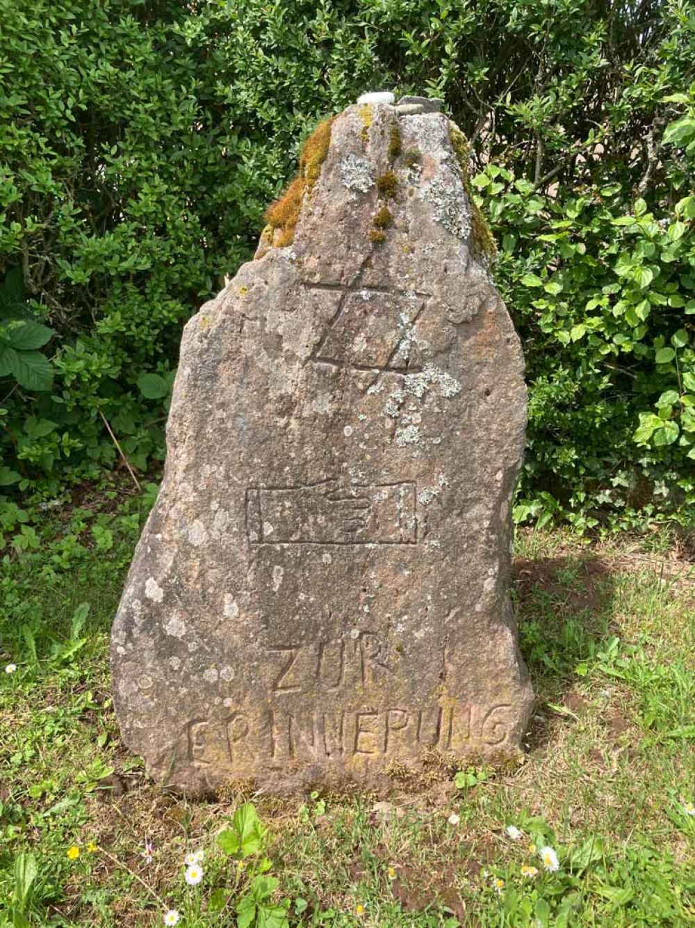 Zweitstein Strümpfelbrunn